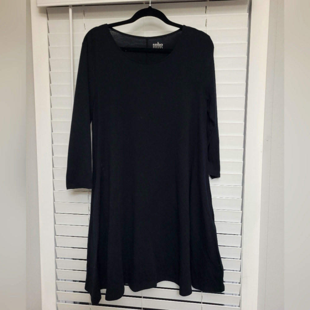 Long Sleeve black dress